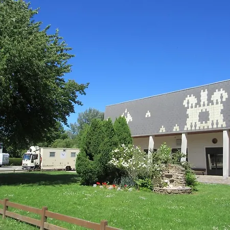 Aldeamento Turístico Vvf 3*